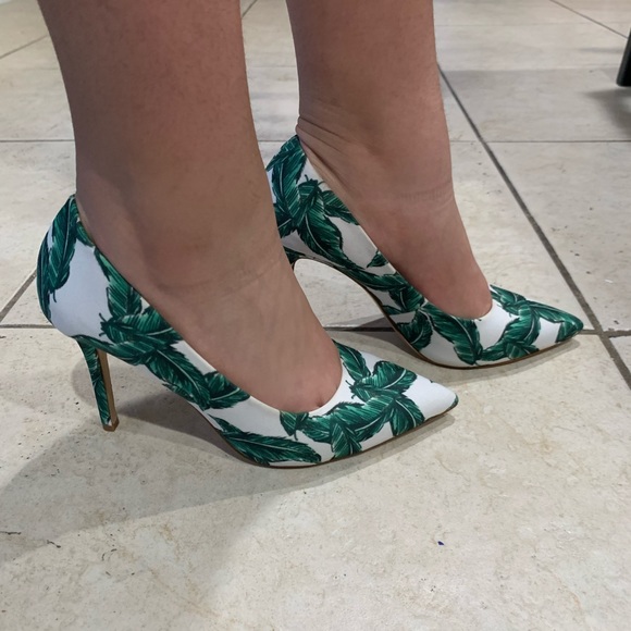 Gianni Bini Shoes - Gianni Bini pumps